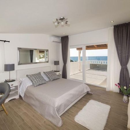 Luxury Villa Vela Rina Mali Drvenik Bagian luar foto