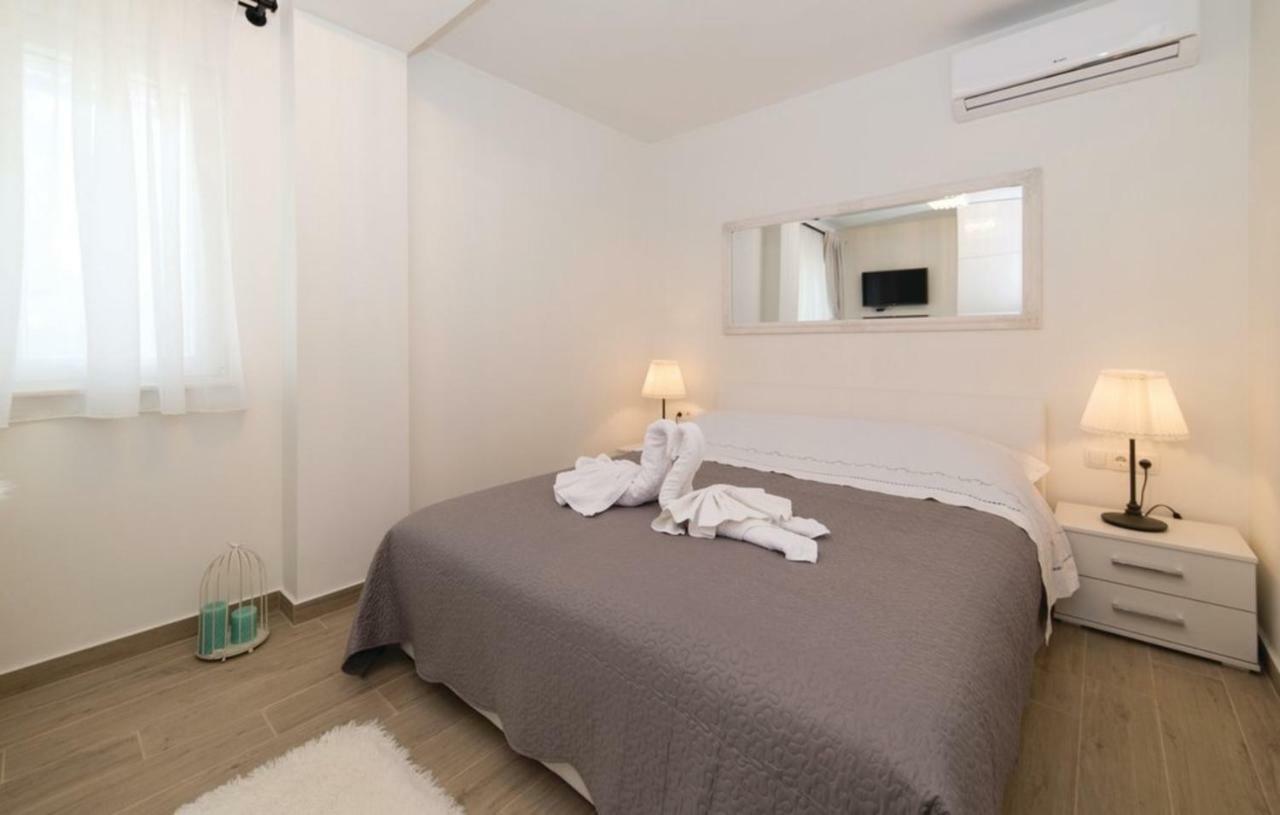 Luxury Villa Vela Rina Mali Drvenik Bagian luar foto